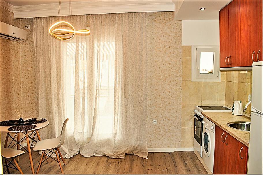 Kassandrou Suite Hot Tub-Jakuzzi - 2 Bedrooms - Big Balcony - Center Tesalónica Exterior foto