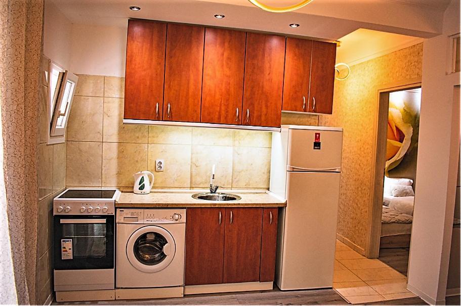 Kassandrou Suite Hot Tub-Jakuzzi - 2 Bedrooms - Big Balcony - Center Tesalónica Exterior foto